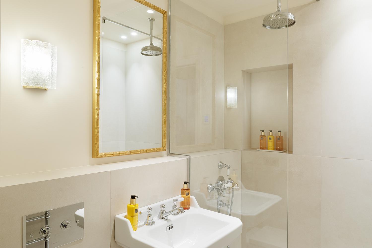 Pick A Flat'S Apartements With Services In Louvre - Rue Des Halles Paříž Exteriér fotografie
