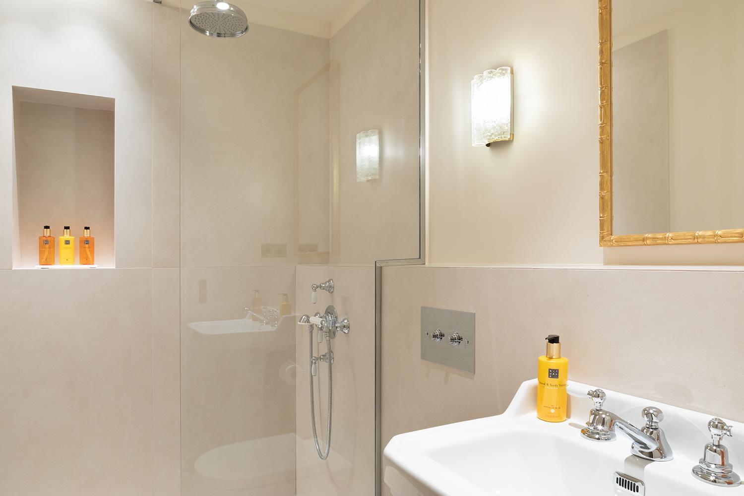 Pick A Flat'S Apartements With Services In Louvre - Rue Des Halles Paříž Exteriér fotografie