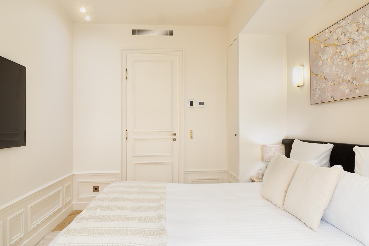 Pick A Flat'S Apartements With Services In Louvre - Rue Des Halles Paříž Exteriér fotografie